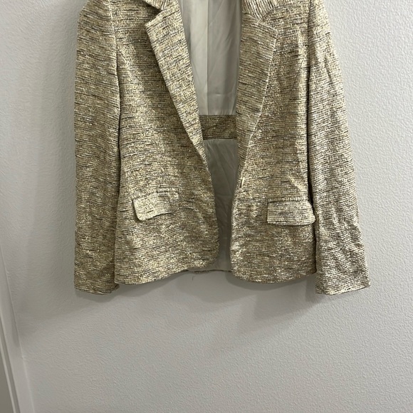 Alice + Olivia Cream Blazer - Picture 6 of 11